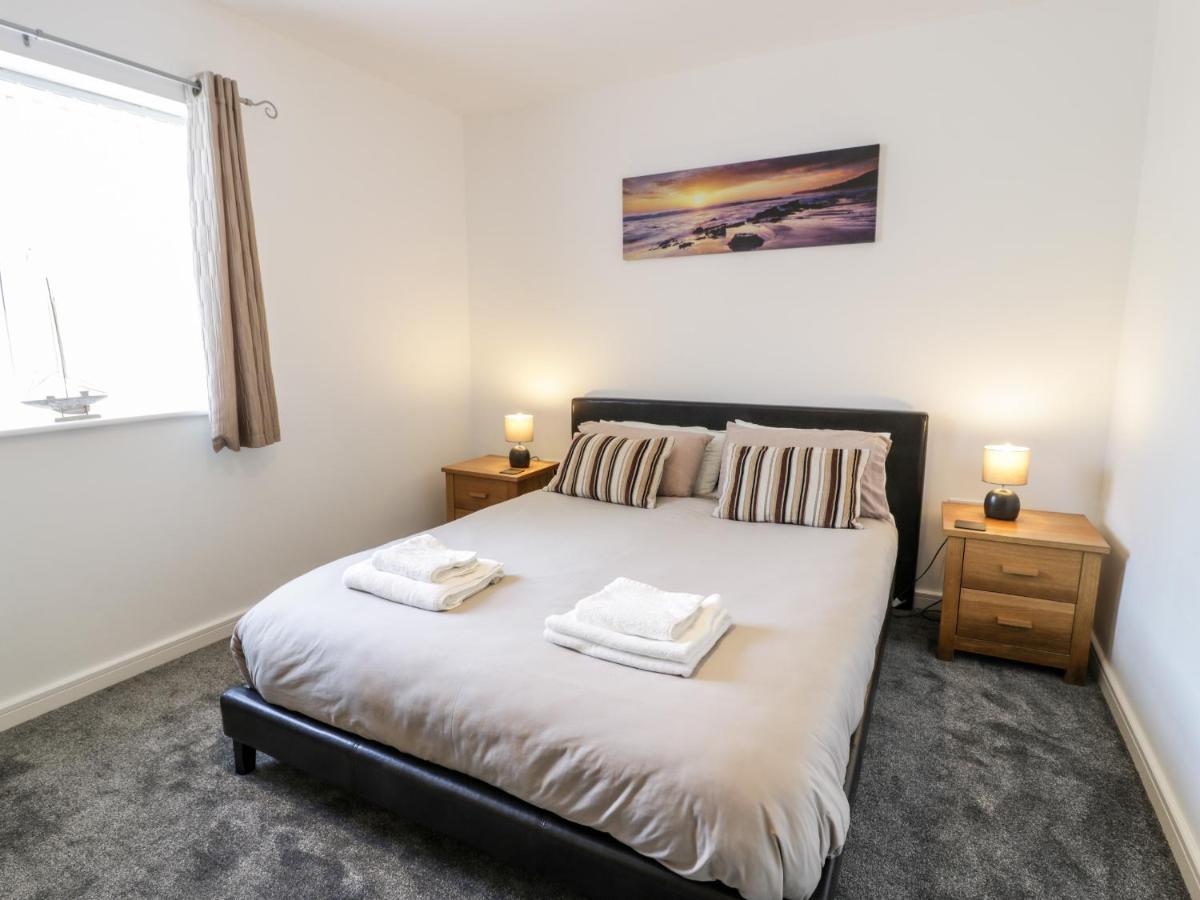 Tides Apartment Benllech Exterior foto